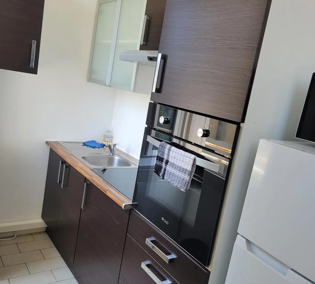 Appartement Grand T4 Proche Sanctuaires à Lourdes France